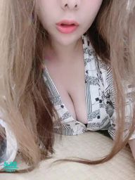 yidhra : i罩杯日常🔥性感浴袍🔥住在哪間飯店被發現了🫣
#sexy #性感 #巨乳 #大奶🔥 #yidhra #i罩杯 #日本 #旅行