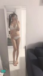 miyukibaby : 💕可愛雙馬尾💕搭配蕾絲原味內內套裝😍這身材你可以嗎?💦❤️
