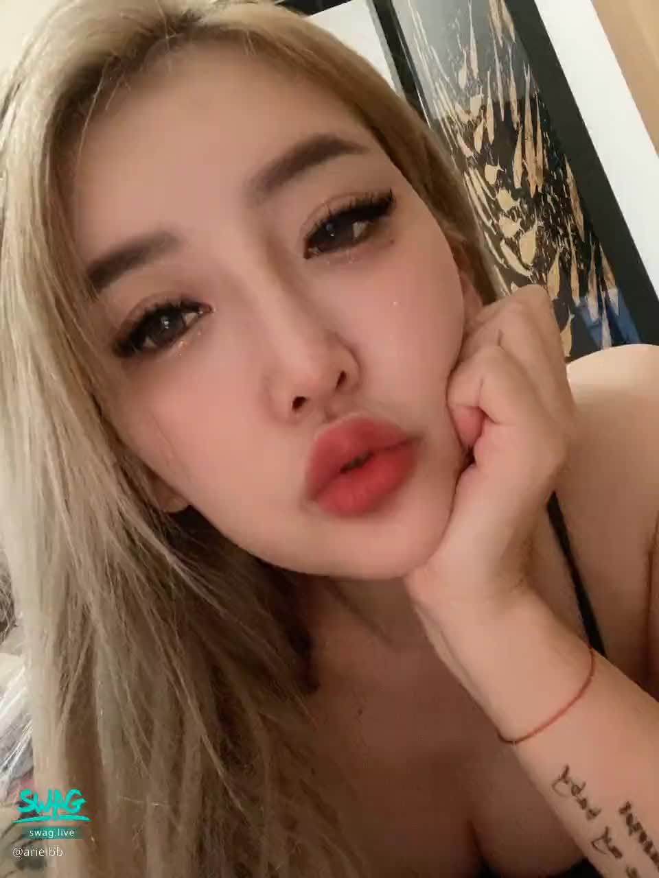  : 🔥 new film 🔥 libido exploded 🔥🔥🔥
https://5w.ag/p4By55FnsCa983ZK9
Boyfriend only cared about himself the night before, and fell asleep after finishing it 💢 The more I play, the more I want to comfort myself 😭 The next day, I had to urgently call my friends to put out the fire. 🔥🔥🔥

✨ Unlock press like 👍🏻 And private message screenshot 🉐️ 1 hidden version
✨ Private message to chat about your favorite drama

#沒有你們解鎖 , I can't make new films and lose money completely, because I'm all looking for a professional team to work with 🥺😭

#純約會特價中
#長腿
#愛子
#大奶
#潮吹女王