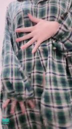 kitty_lai : 衣櫃還沒換季所以只有這幾件衣服了🥺但這個扣子真的越來越鬆了🫣
#學生妹 #長髮 #長腿 #脫衣