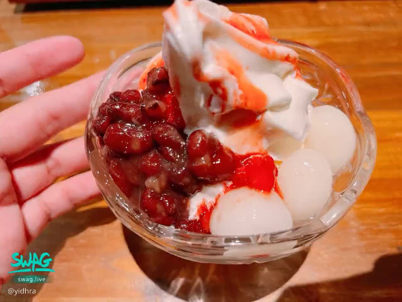 yidhra : ❌聖代💕💕💕

#日常 #生活 #旅行