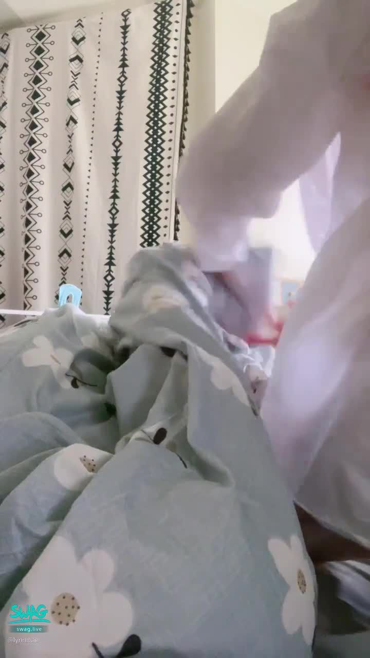 lynnbae : 儘管你是一顆豐滿多汁的水蜜桃 世界上還是有人不喜歡水蜜桃🍑
