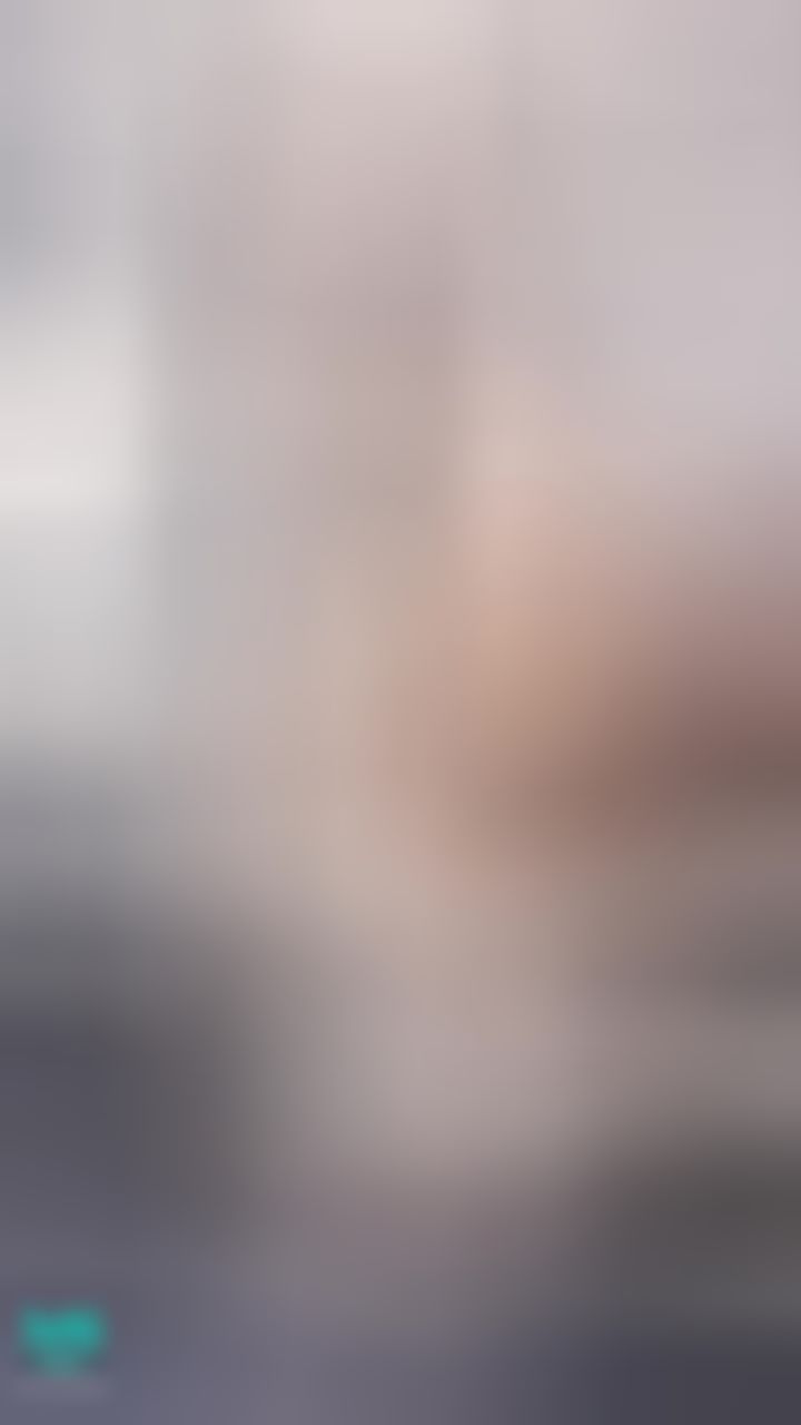 miyukibaby : 脫下丁字褲😳❤️大屁屁對著你搖👉🏻👌🏻💦美尻超欠幹..