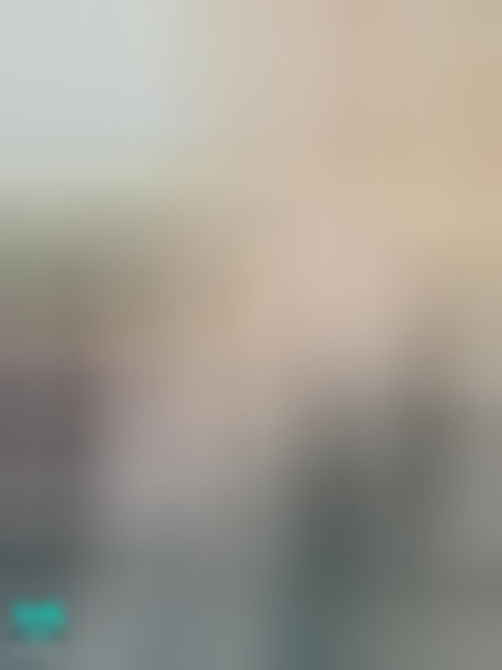 msninny : This position is very sensitive and tight. He massaged my ass.