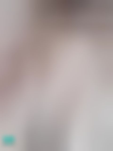 hotbabegirl : 等不及去旅館了 直接在車上開幹🔥整輛車都在大力的晃動🔞外面人越來越多了怎麼辦？😅
