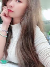 : My hair is too long~ Do you think it should be cut short?