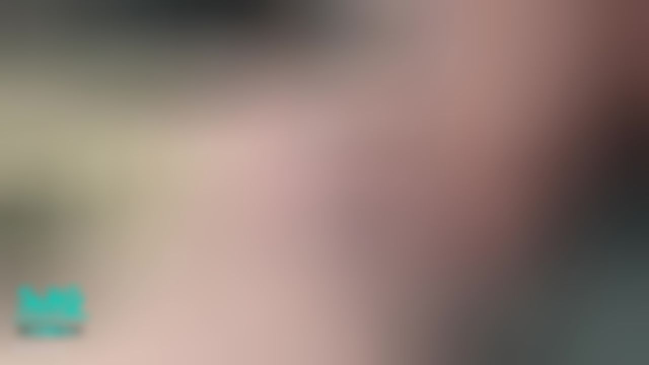 lalasexy : 車外在下雨濕的卻是小穴😳😳
拉拉就是這麼不安份車上都能偷壞壞😈
#小穴特寫 #摸摸 #裙底 #濕濕 #白虎