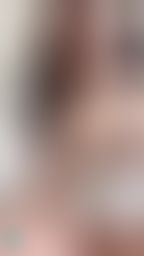 ladyyuan : 居家小女友上線、超想愛愛、幻想跟哥哥愛愛慰慰中
露臉脫下沒穿內衣的小洋裝,看到兩顆巨乳裸露在哥哥面前⋯好色⋯ 手摸內褲 發現濕掉了⋯太久沒愛愛想要⋯