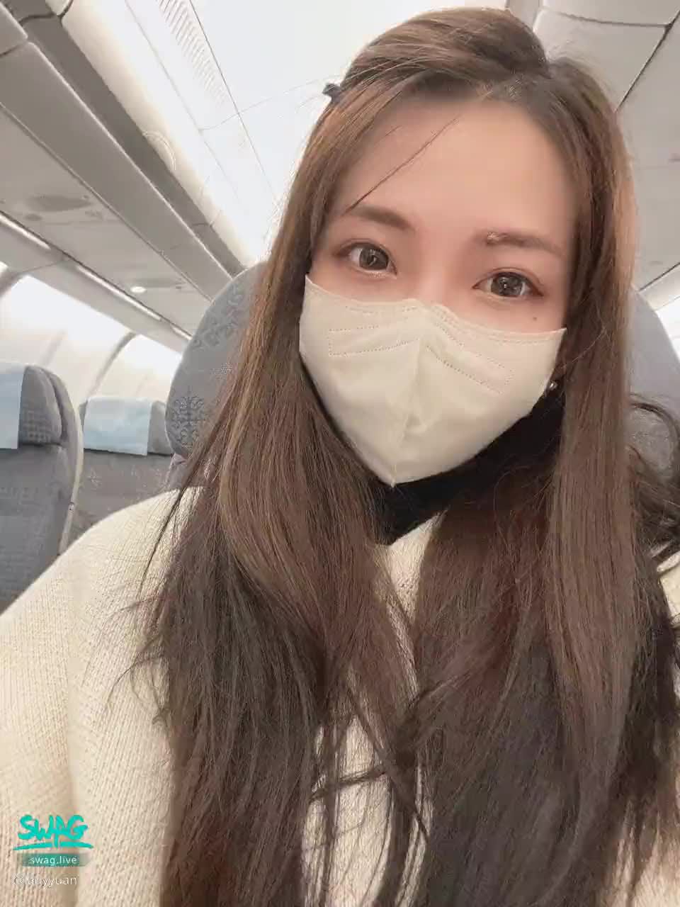  : Hey, Babe, why didn't you send a private message to care about my check-up report this morning? 🥺🥺🥺🥺🥺🥺 so sad,,,,