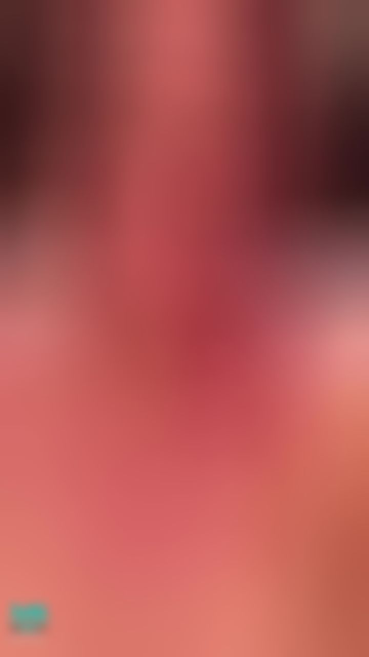 kathyicup : 冬天得把我脫光抱進浴缸一起泡澡吧？😈你看看我們可不可以在這個浴缸裡做愛？幫我洗乾淨，讓你吸一口👅💦🔞
#洗澡片 #誘惑 #勾引 #露臉 #爆乳 #巨乳 #露點 #肉感 #大腿 #揉奶 #一線鮑 #淫女 #痴女