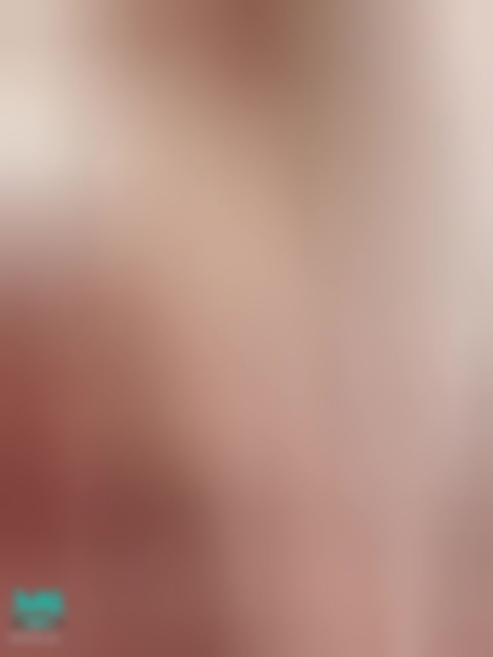kathyicup : 我自慰的時候被老公發現他都會過來吸我的奶，我都想叫他別舔了，今天才讓別的小哥哥射在胸上呢🍆💦😈自慰也是因為小哥沒肏爽我只好自我滿足～👅❤️