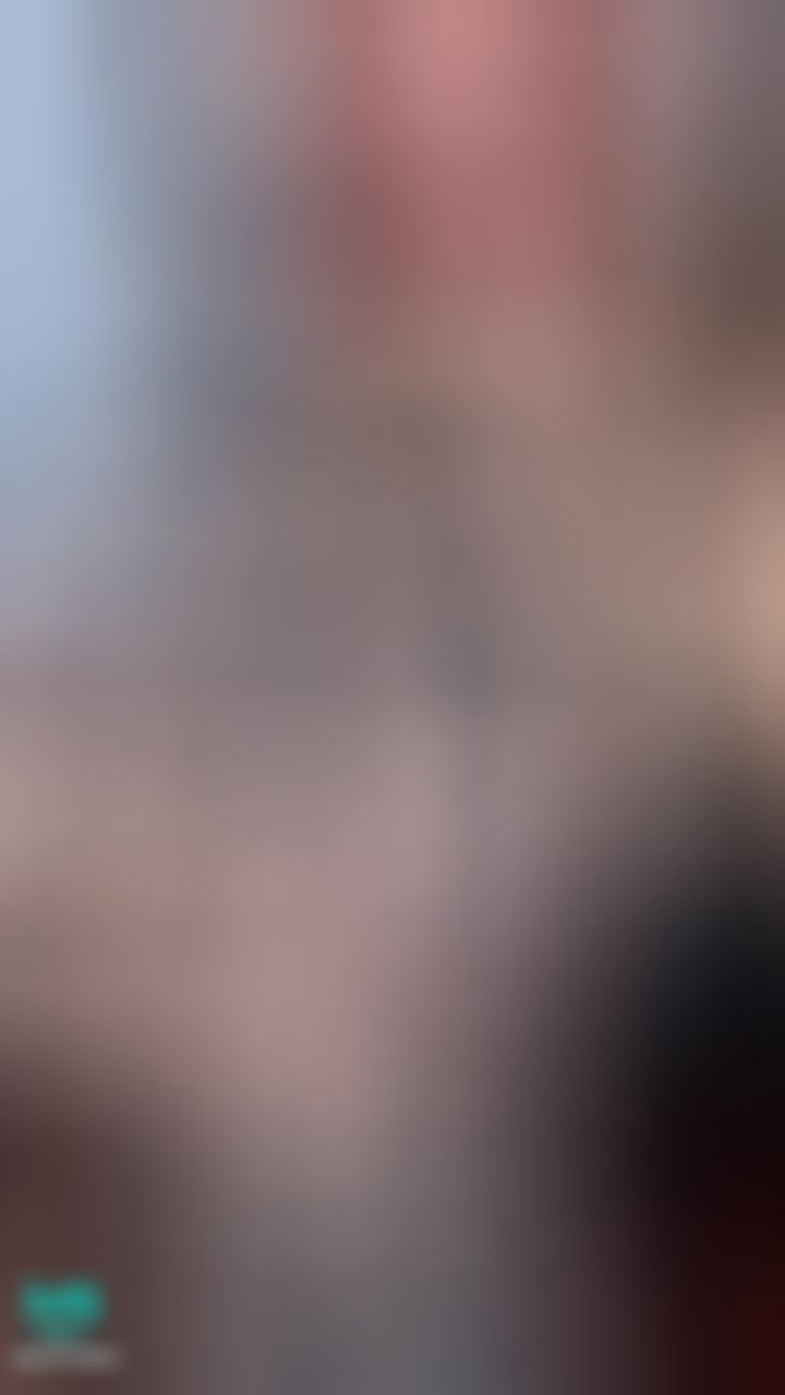 justinnejade : horny,sexy ass ,red lips💋