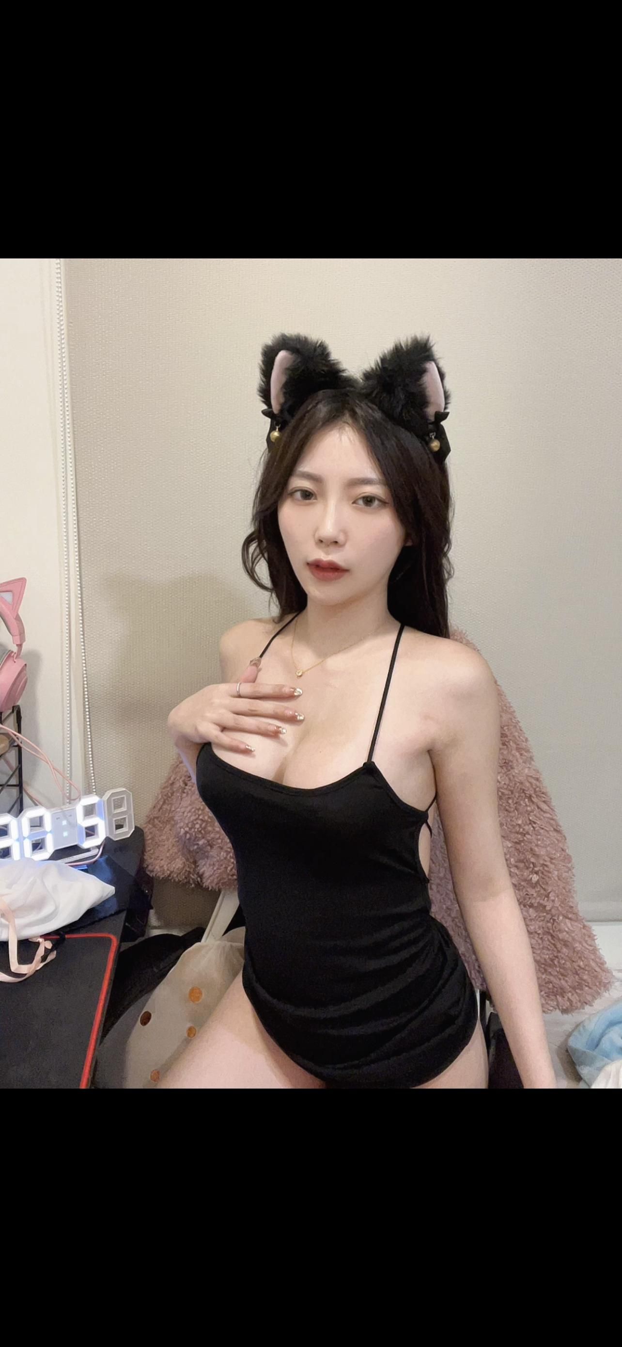 lolabb : 網紅女友淫蕩的一面