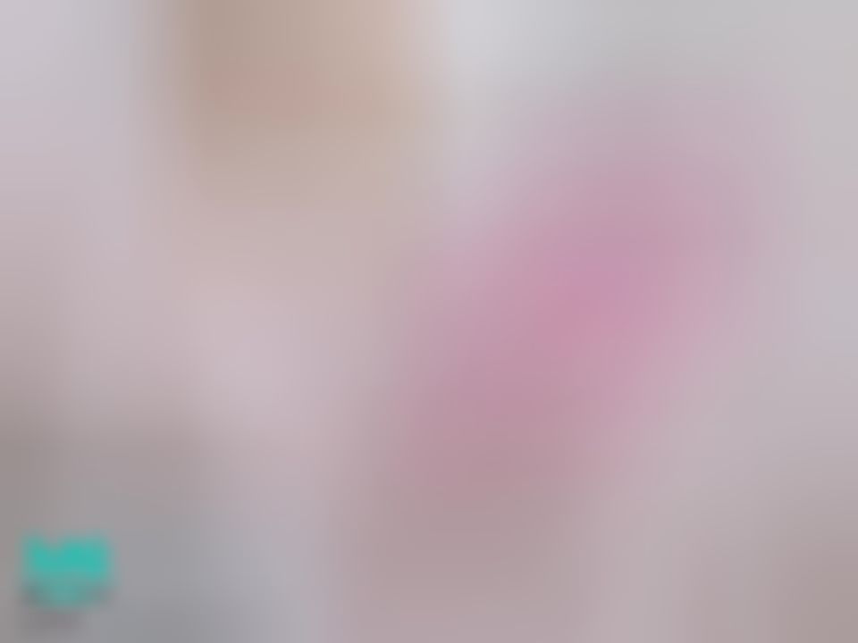 miind : Pink toy with pink nipples and pussy