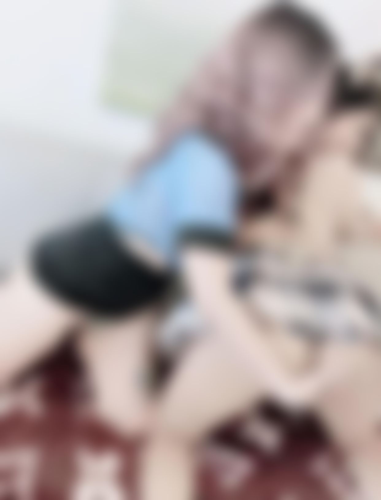 chunleee : Two very sexy girls twerk in a very horny way, wanting to get fucked hard doggy style.