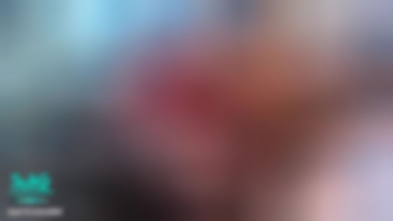  : 