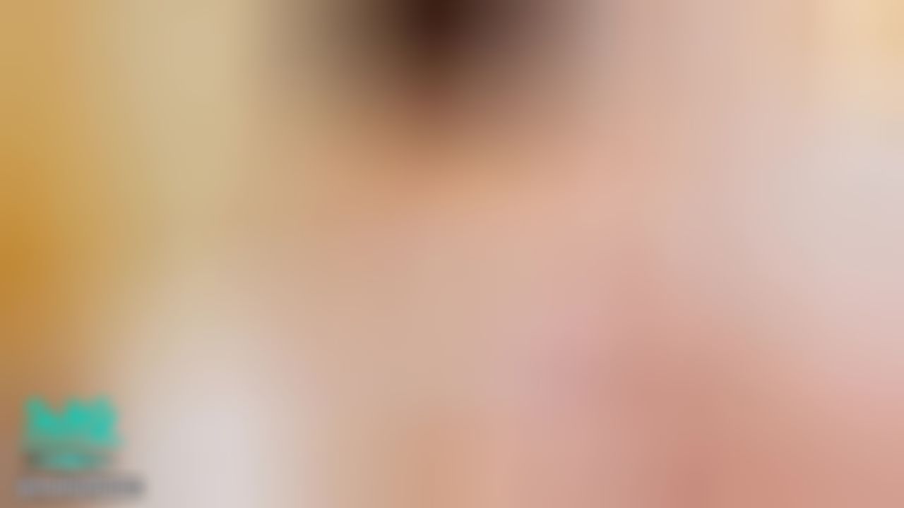 mollyflower : 今天穿的內褲好美，脫下來給你看看 #美乳 #自慰 #小隻馬 #美穴 #Busty #Masturbation #Petite #Pussy
