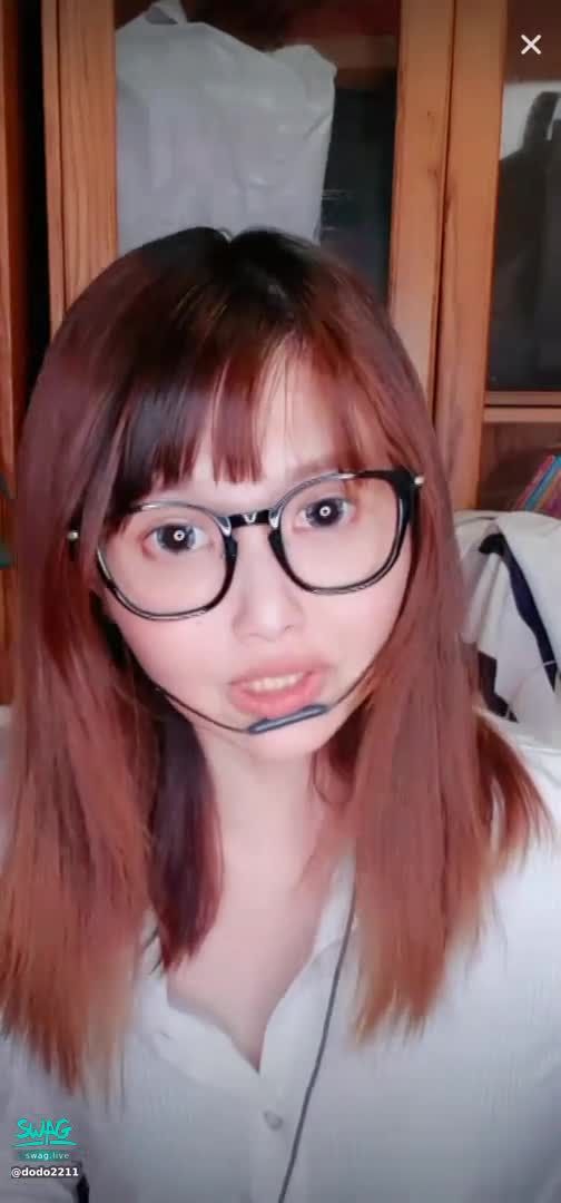 w******o : 我是個小無賴😛
我是個小無賴😛
會一直賴在你心裡啦😝