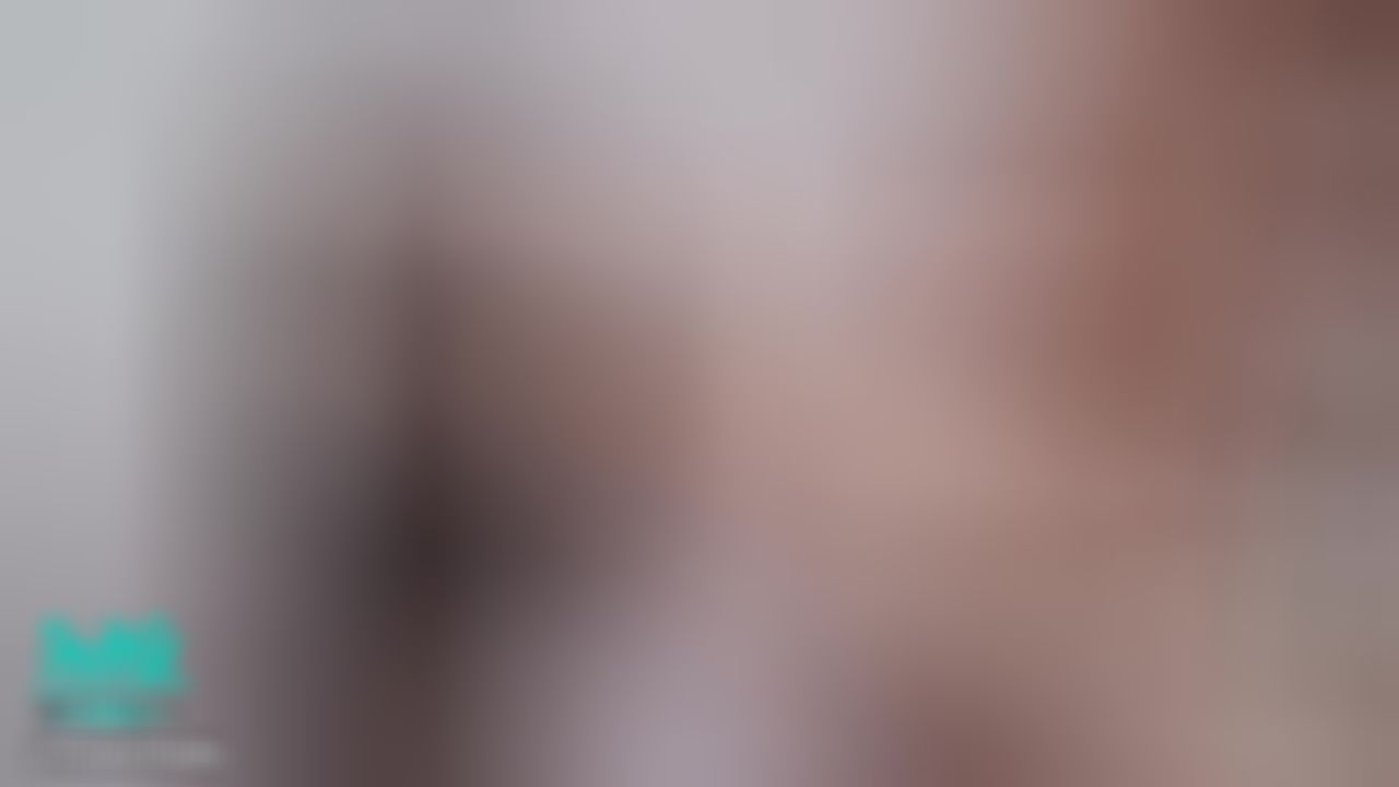  : 