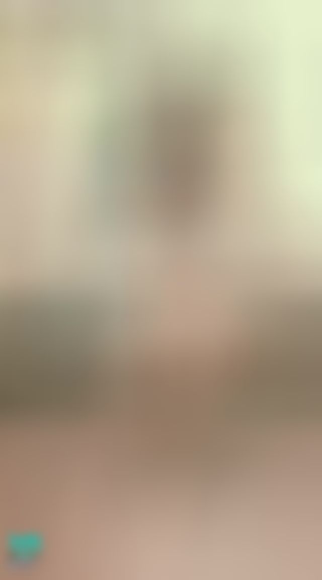 janicee : 手指壞壞😈
手指伸入胸口的洞😍
戳戳美胸👀
讓你受不了的上衣💋
露胸小心機😈
白皙的美腿👠
Navi blue💦
#性感 #sexy #美腿 #鎖骨 #鏤空 #南半球 #短褲 #長髮 #腿控 #足控 #赤腳 #裸足