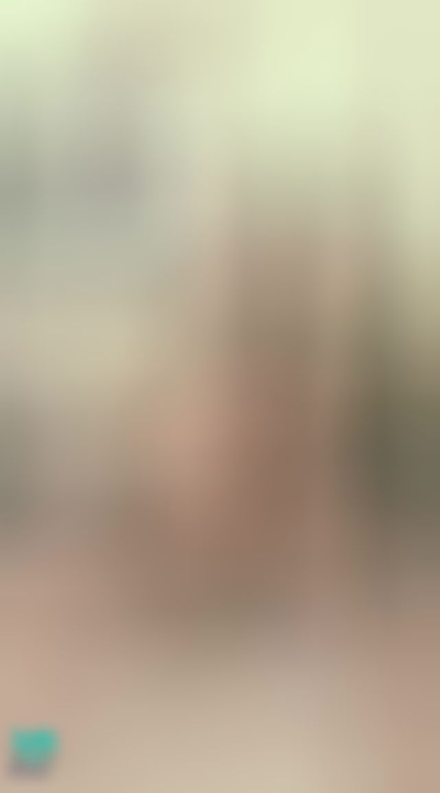 janicee : 極致誘惑的泳衣😍
誘人的高衩泳衣😍
黑蕾絲透出肌膚🌹
手指伸入背後的鏤空💗
深V美胸與丁字褲♥️
之前約過的男生看到直接敲我要影片💗
#高衩 #泳衣 #低胸 #蕾絲 #細肩帶 #美腿 #鎖骨 #赤腳 #裸足 #長髮 #爆乳 #sexy