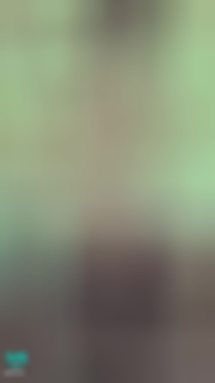 janicee : 膝上襪與裸足M字腿😈