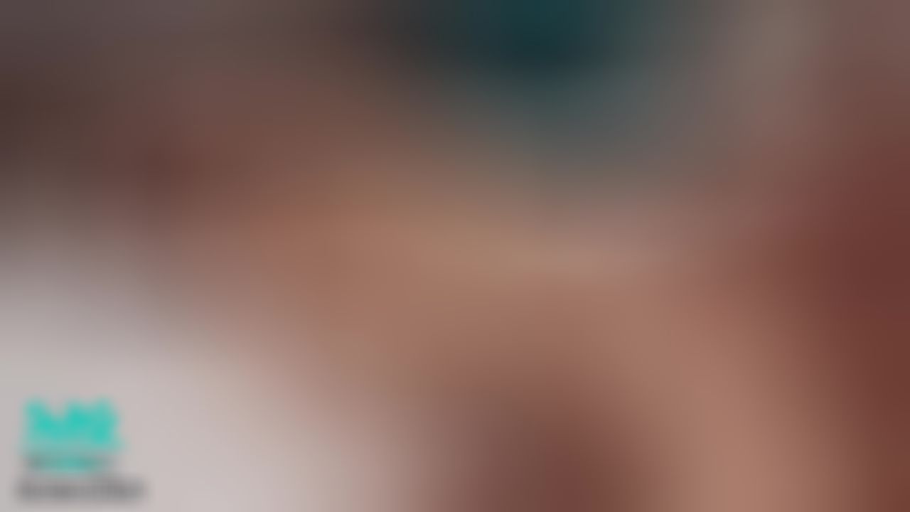  : 