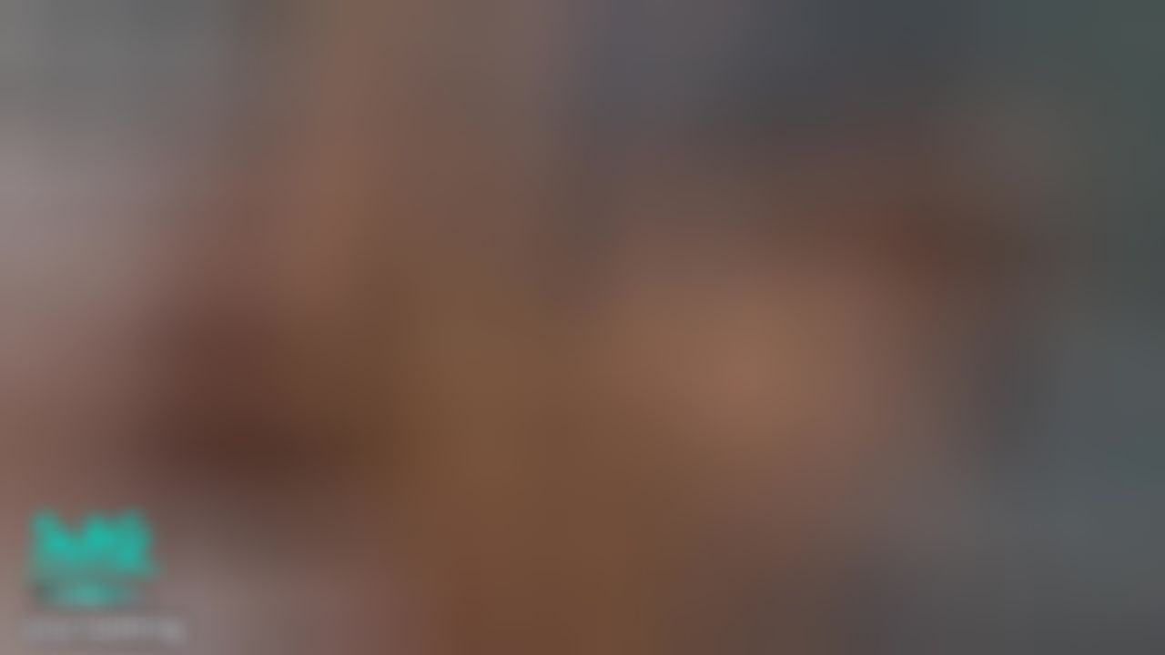  : 