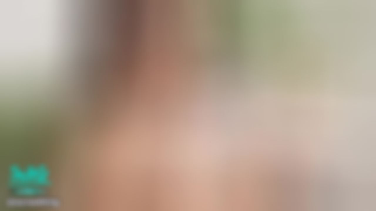  : 