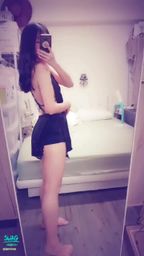 janicee : 背後浪漫的巴黎鐵塔♥️
想爬上背後的巴黎鐵塔嗎😈?
露出身材的性感開衩睡衣💖
超深V與美背🌹
Black satin💋
#性感 #美腿 #鎖骨 #長髮 #足控 #腿控 #黑髮 #蕾絲 #睡衣 #赤腳 #裸足 #開衩