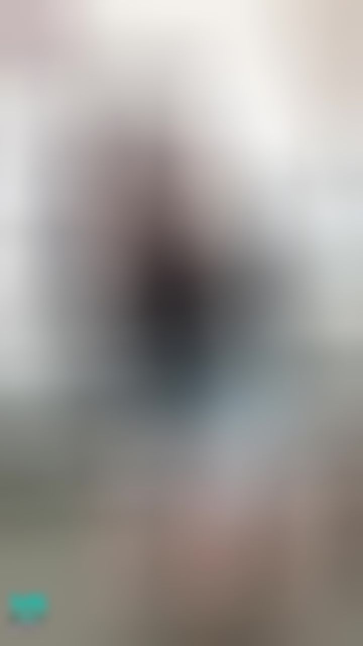 janicee : 短裙與美腿💋