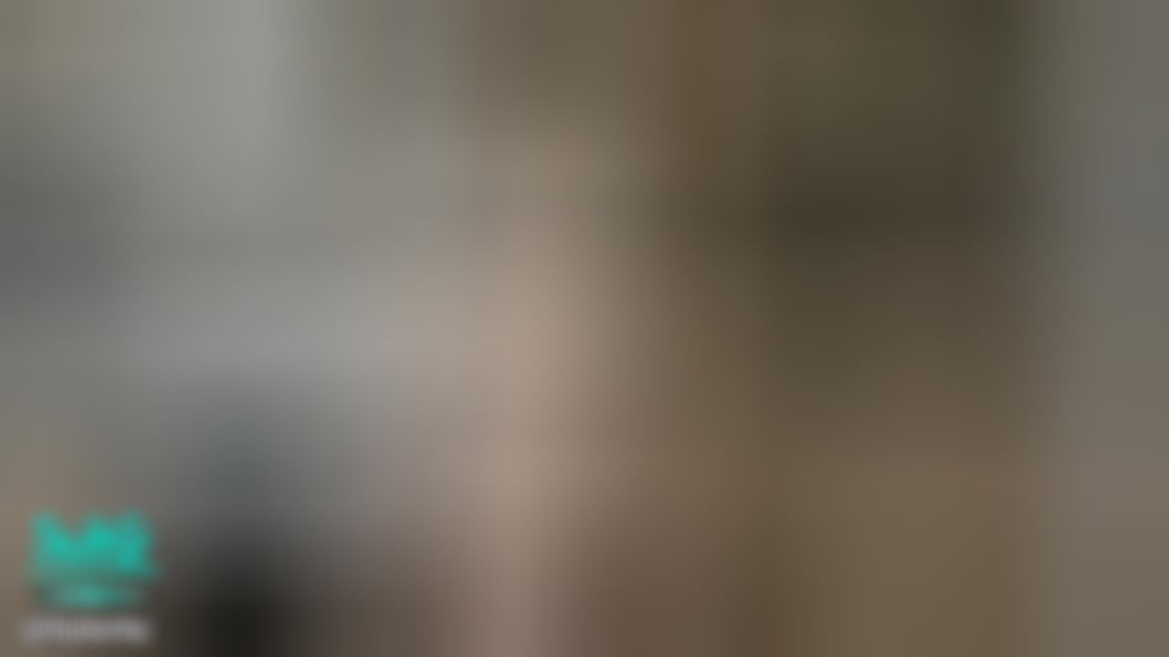 lilybarby : Pregnant at 9 months jumps on a dick