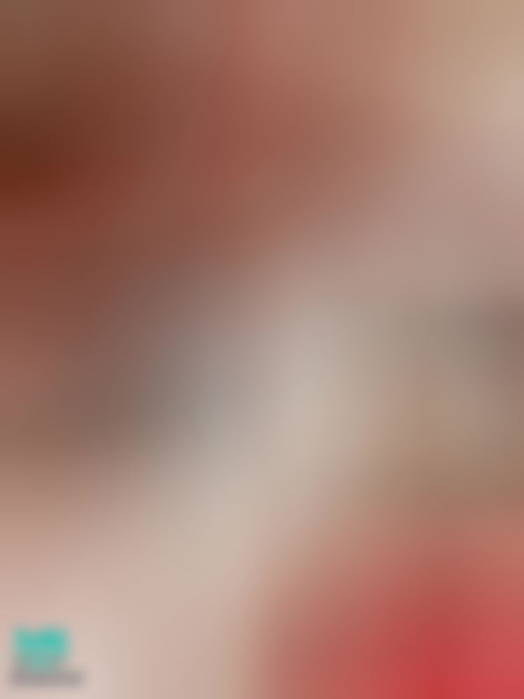  : 