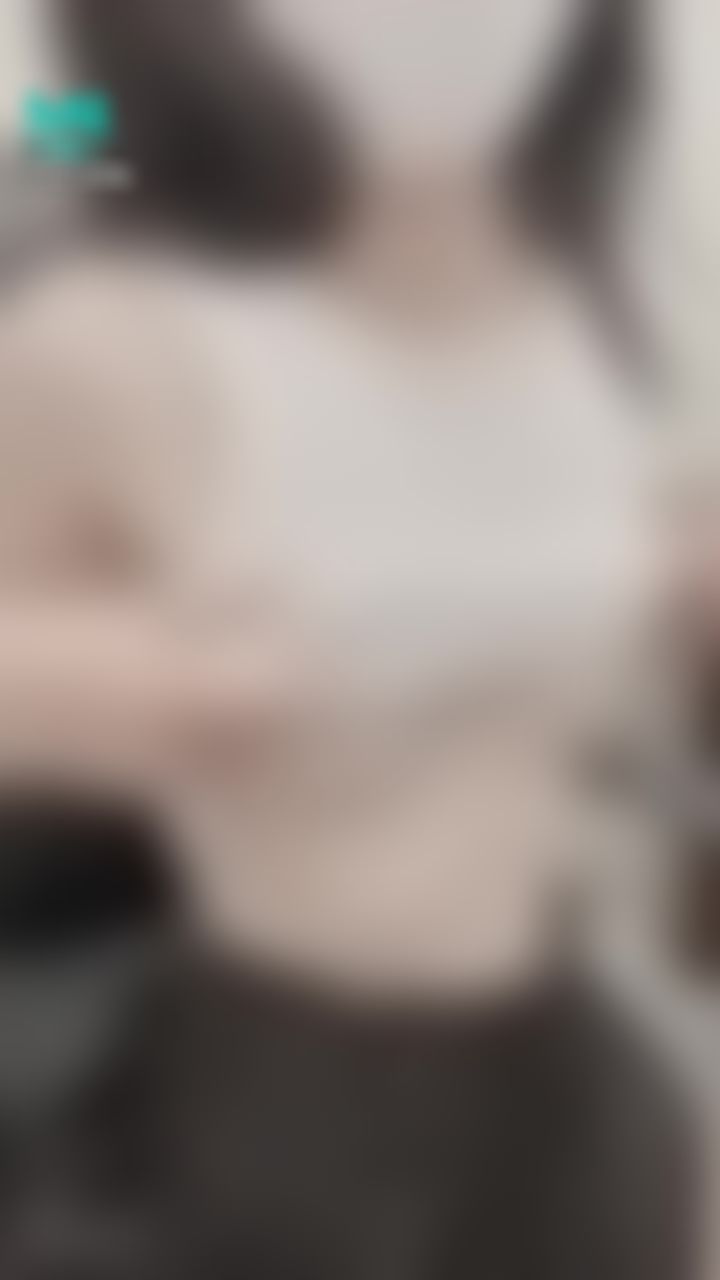 tyna_luong : play domi and tits