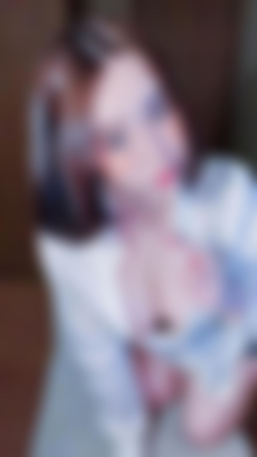 aprillady : 露臉露點噴水水 哥哥我好濕