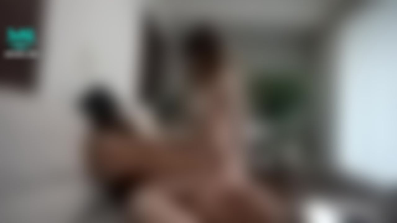 japanese_real_amateur : 被抓著腰 忘情地插入 #騎乘式 #美乳 #巨乳 #Cowgirl #Busty #BigTits