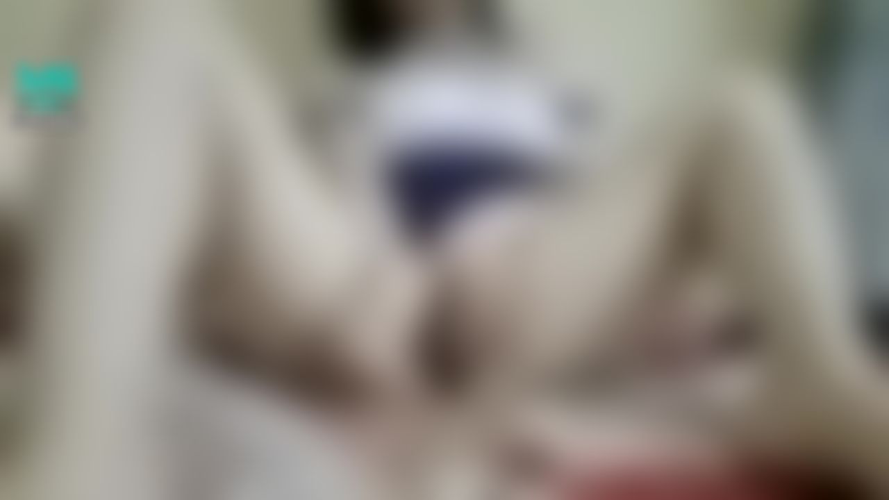 jessibaby : Dang hai chân ra và chạm vào bên thân dưới#HauGai #ThuDam #VietNam