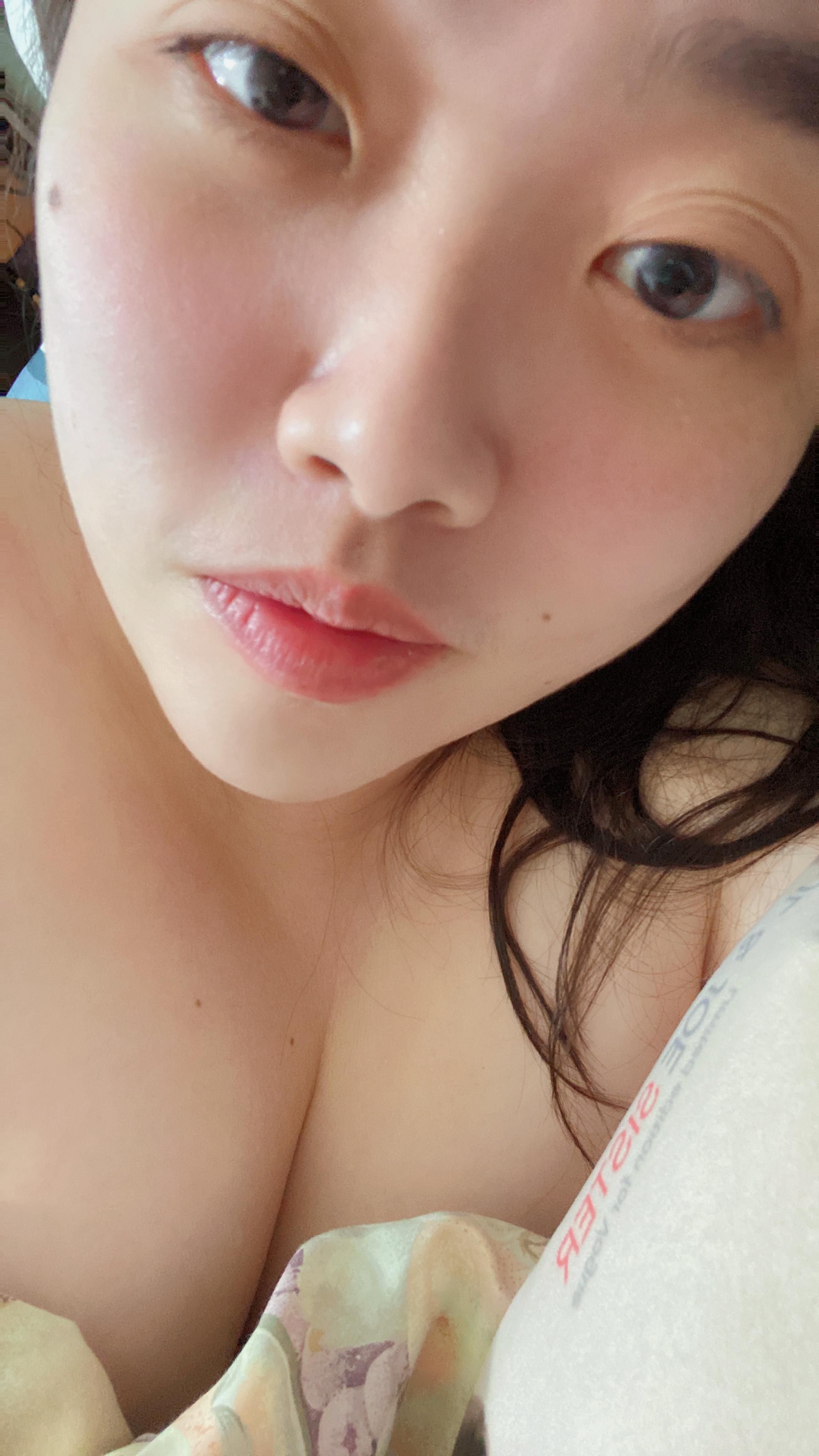 sexyaphrodite : playful pussy ☺️☺️
