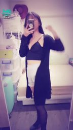 janicee : 膚色絲襪與黑絲膝上襪的集合♥️
充滿香肩與鎖骨💙
高跟鞋美腿、南半球👠
Silk stocking💗
#膚絲 #絲襪 #高跟鞋 #美腿 #短褲 #露肩 #長髮 #黑髮 #鎖骨 #腿控 #性感 #sexy #氣質 #黑絲
