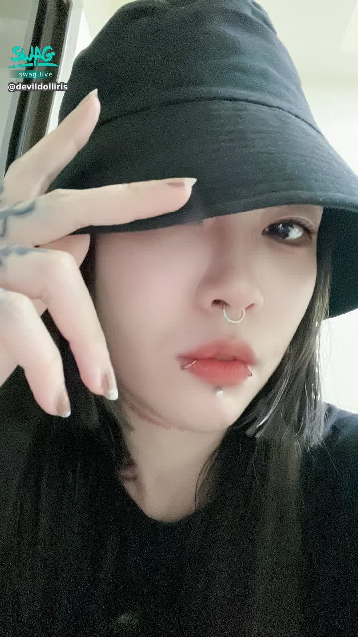 devildolliris : 🍤4
