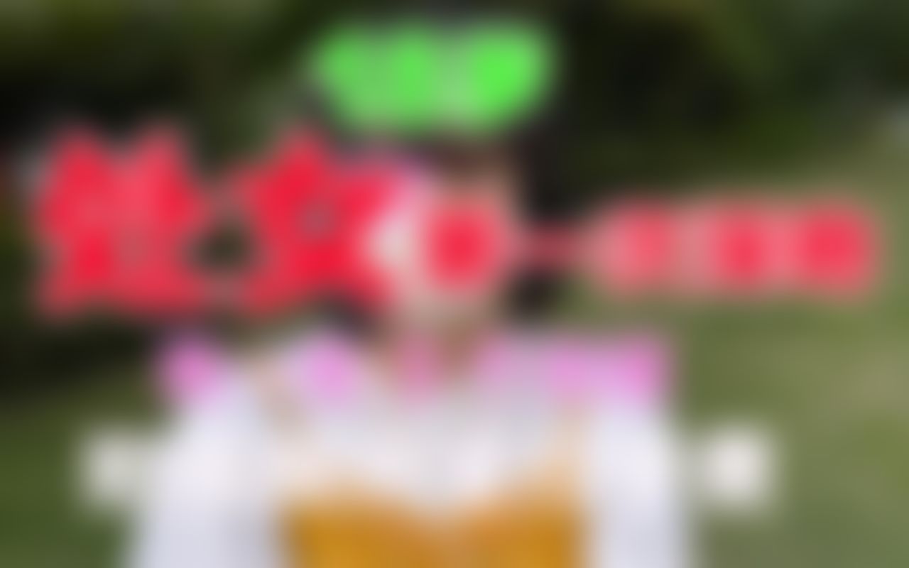 japanese_real_amateur : 処女喪失
正真正銘の本物の処女
18才本編で一部顔出ししております
正真正銘の処女

本物の処女さんです
18才　
当たり前ですが、先月まで、女子○生で、３ヶ月前まで高校生！！
なんと地方からわざわざ処女喪失する為にやってきました
もちろんそれだけではありません！！
大学の学費を自分で払って、後期の学費が支払なと、学校を辞めなくてはならない

泣けますね
なんとけなげな彼女
頑張り屋さん
小●校時代は彼氏がいたらしいですが、それ以降は一切彼氏が出来た事がないそうです
顔は幼さが残り可愛い
18才の肌はすべすべ、シルキースキン間違えない
毎回これでいいのだろうかと悩むおっさんですが、、容赦無く、ぐいぐい行きます！！
フレンチキスの経験はありますが、初めてのディープキス
お風呂で早速いちゃいちゃしちゃいました

＃マスクde本物素人
＃日本本物素人少女
＃日本人＃素人＃少女
＃処女＃初めての＃ディープキス
＃フェラ
＃お風呂
