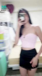 janicee : 腿上的蕾絲💋
脫掉黑色上衣👀
胸口有亮點的針織馬甲💗
迷你裙下的美腿💓
Summer knitwear😍
#性感 #長髮 #sexy #腿控 #鎖骨 #sexy #短裙 #赤腳 #裸足 #肩膀 #腿控 #美腿 #低胸 #乳溝 #針織