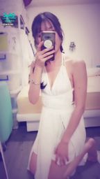 janicee : 張開雙腿😈😈😈
性感女神系綁帶💋
開衩露出美腿💙
轉過身裸背的線條🌹
White dress💗
#細肩帶 #長髮 #洋裝 #sexy #裸足 #赤腳 #裸足 #鎖骨 #開衩 #美背 #美腿 #腿控 #足控 #黑髮 #m腿