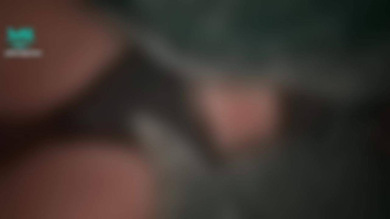 devilgemma : 內褲塞著跳蛋強度開到最強😈看著小電影幻想著被主人幹壞，小穴也濕答答的等著主人💦