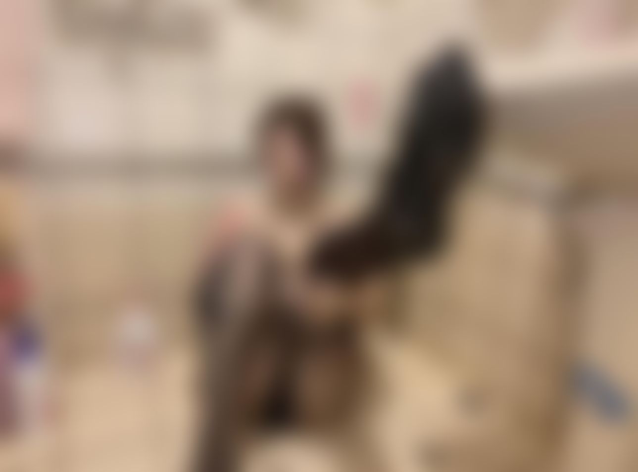 hua_063 : 足控必解🔒透膚黑絲😈OL鞋❤️