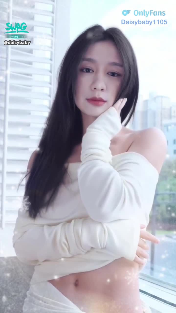 d*******y : 春夢和自己的妹妹🙈🙈🙈