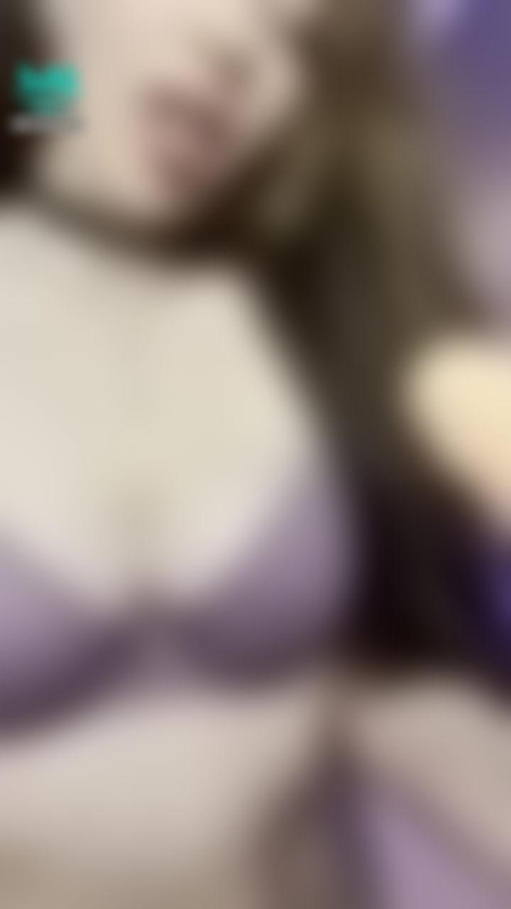 brillianna : cum on tits 