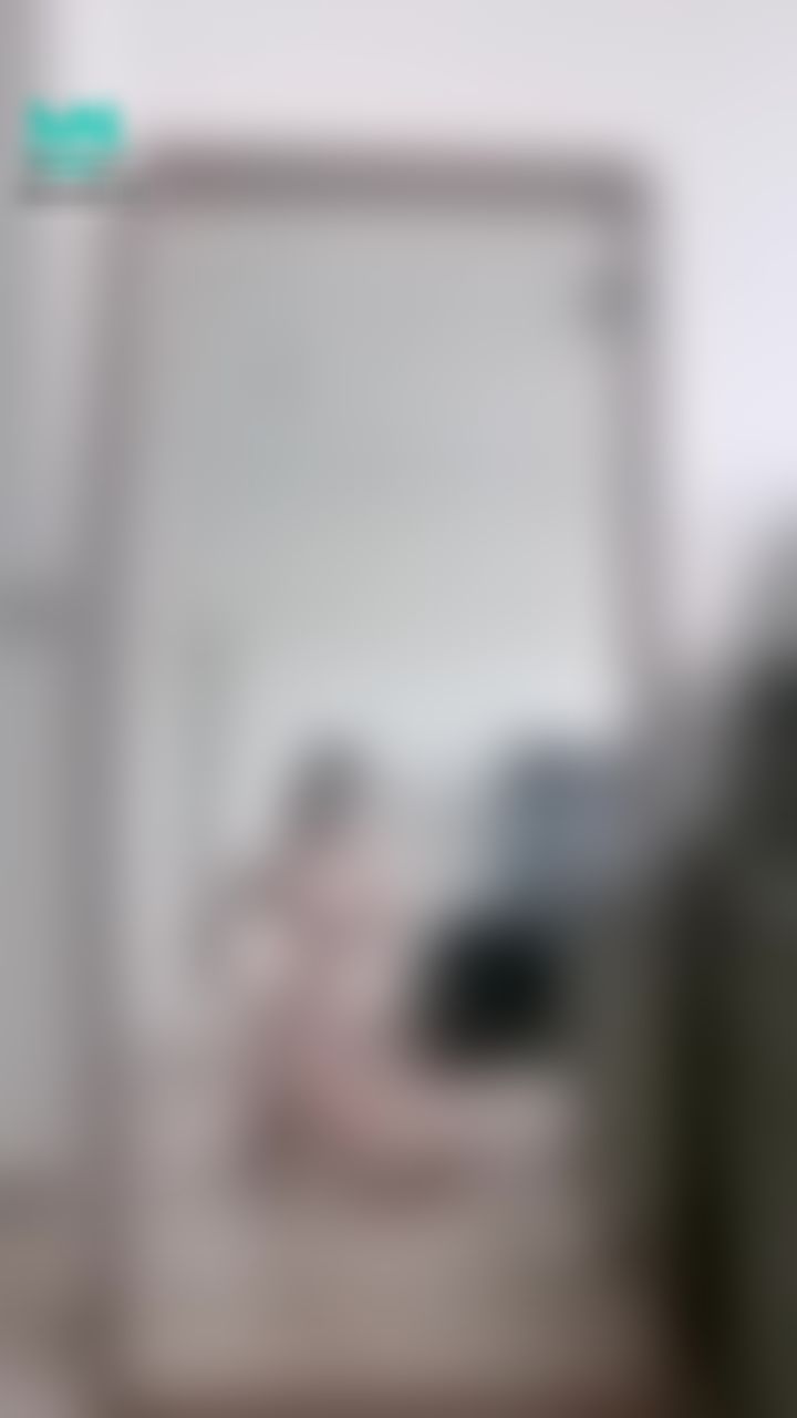 sweetbabykellyy : 全裸白白嫩嫩的白虎想被你🙈 🙉 🙊🫦