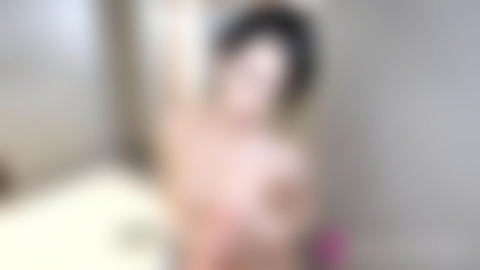 omotenashijapan : 【巨乳】美人Barオーナーのオナニービデオ❤️
