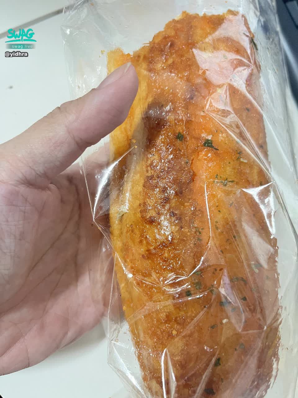 yidhra : ❌睡不好…起來吃早餐
